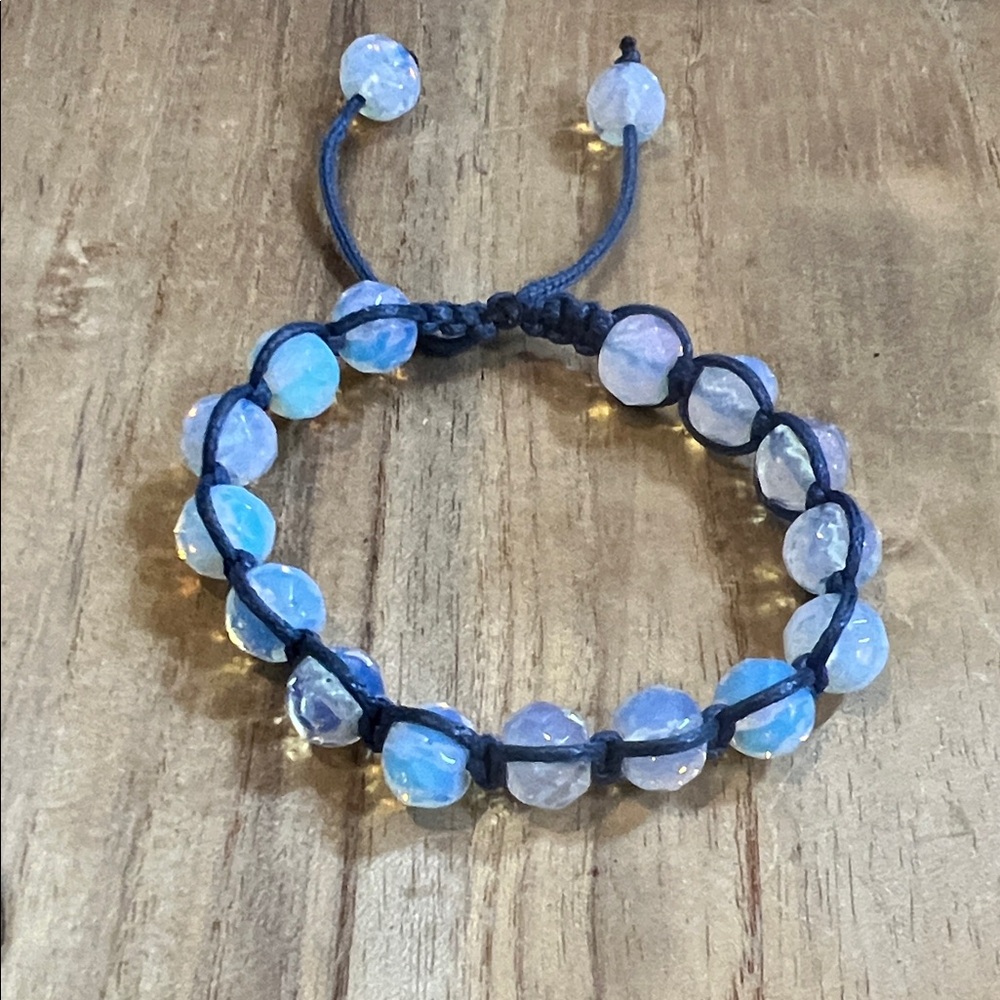Iridescent Beaded Bracelet